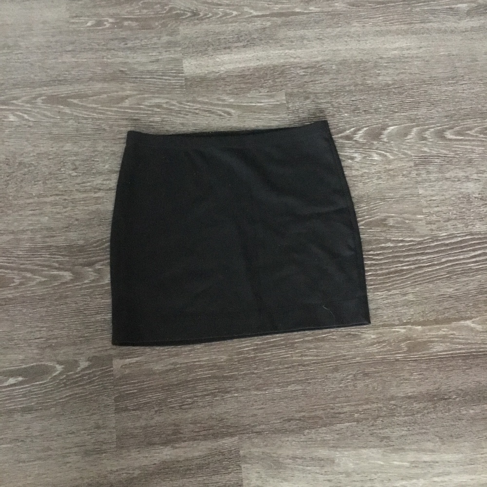 STRETCH SKIRT